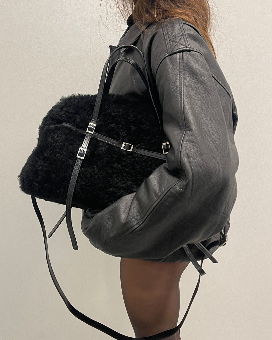 KORA / Icelandic Shearling Black