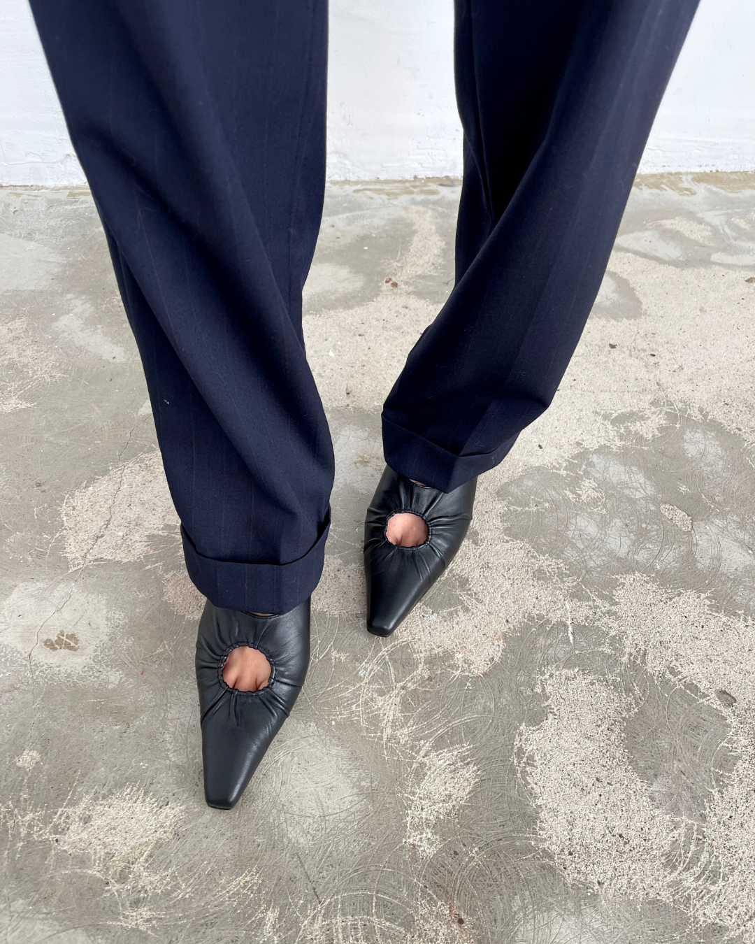 PEKI / black - Pre Order
