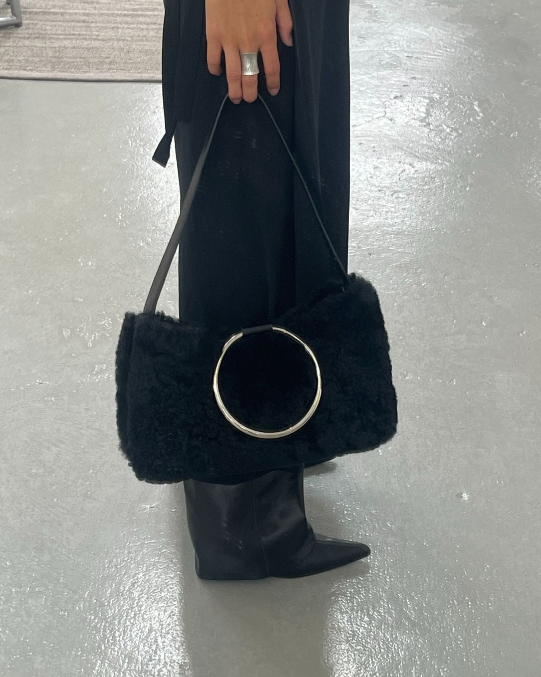 KARLA03 / Icelandic Shearling black