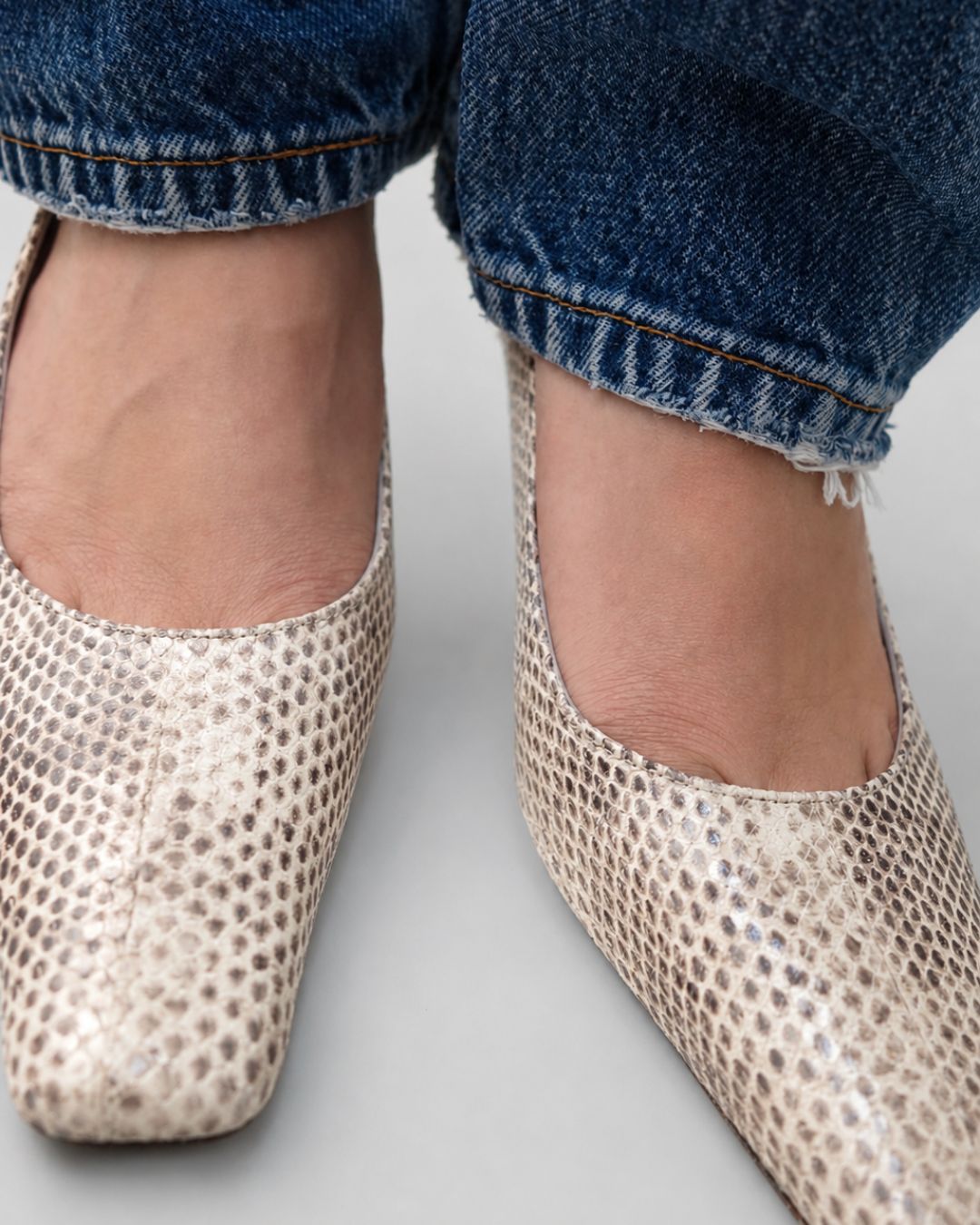 DAIA / snake print