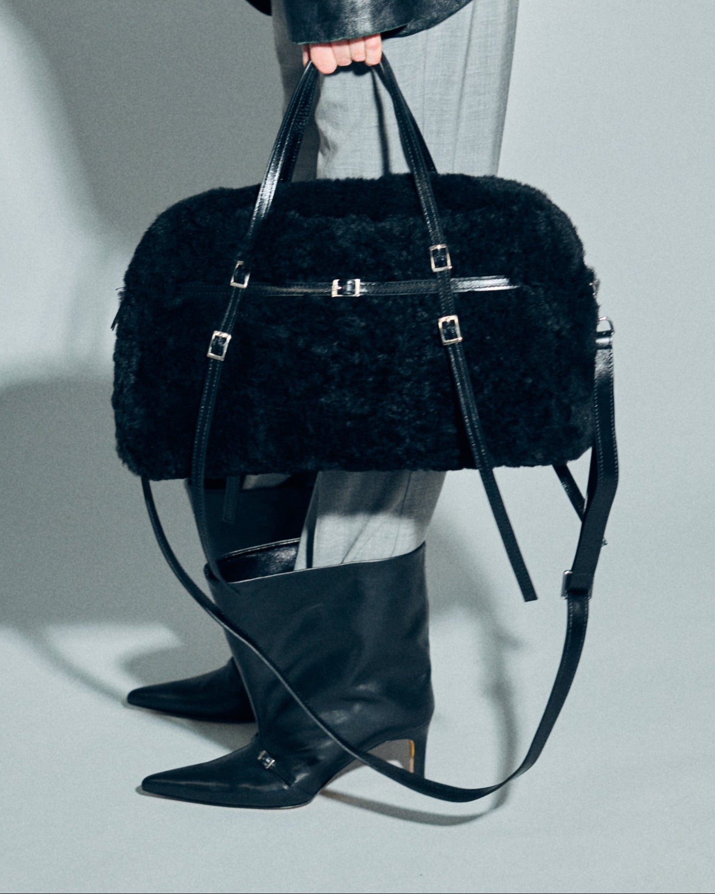 KORA / Icelandic Shearling Black