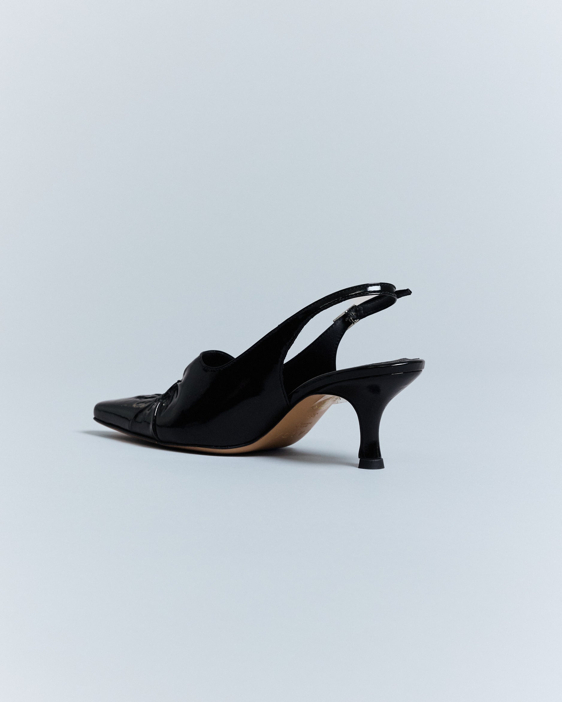 PEKI / black patent