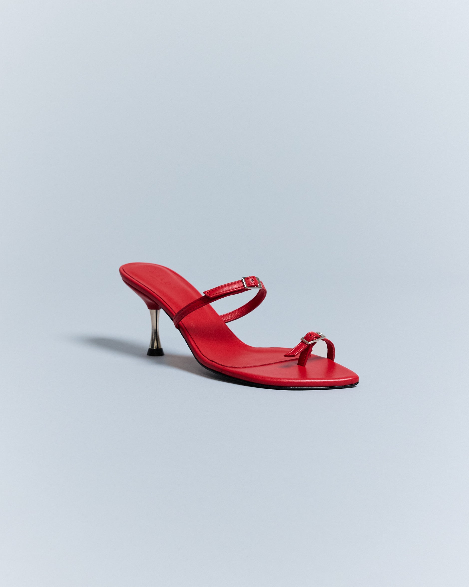 KALDA red summer sandals with a functioning toe belt