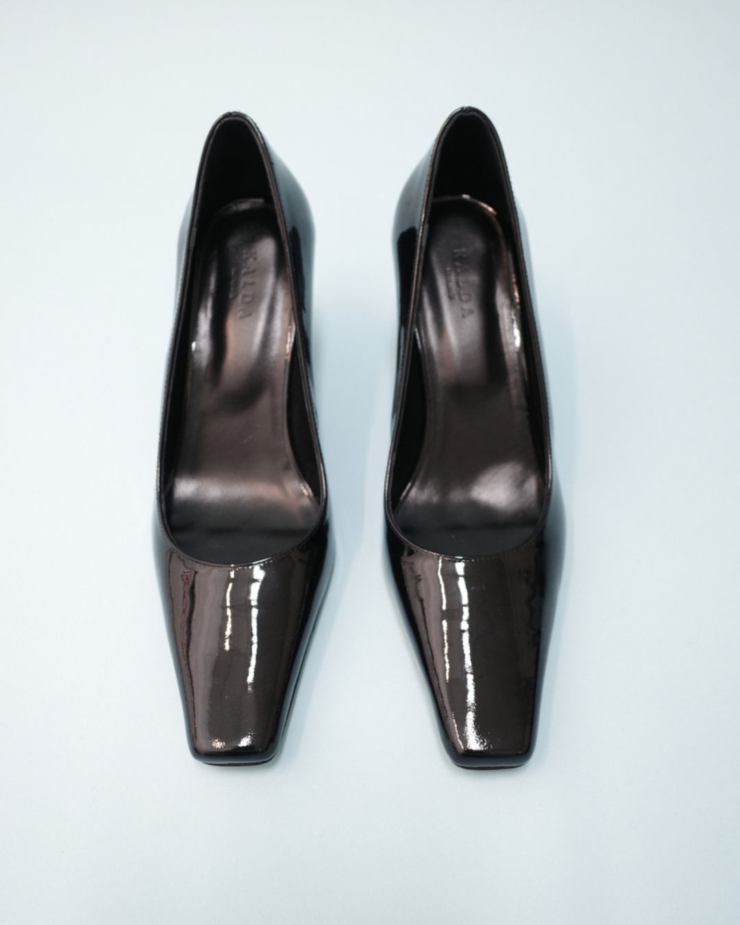 DAIA / black patent