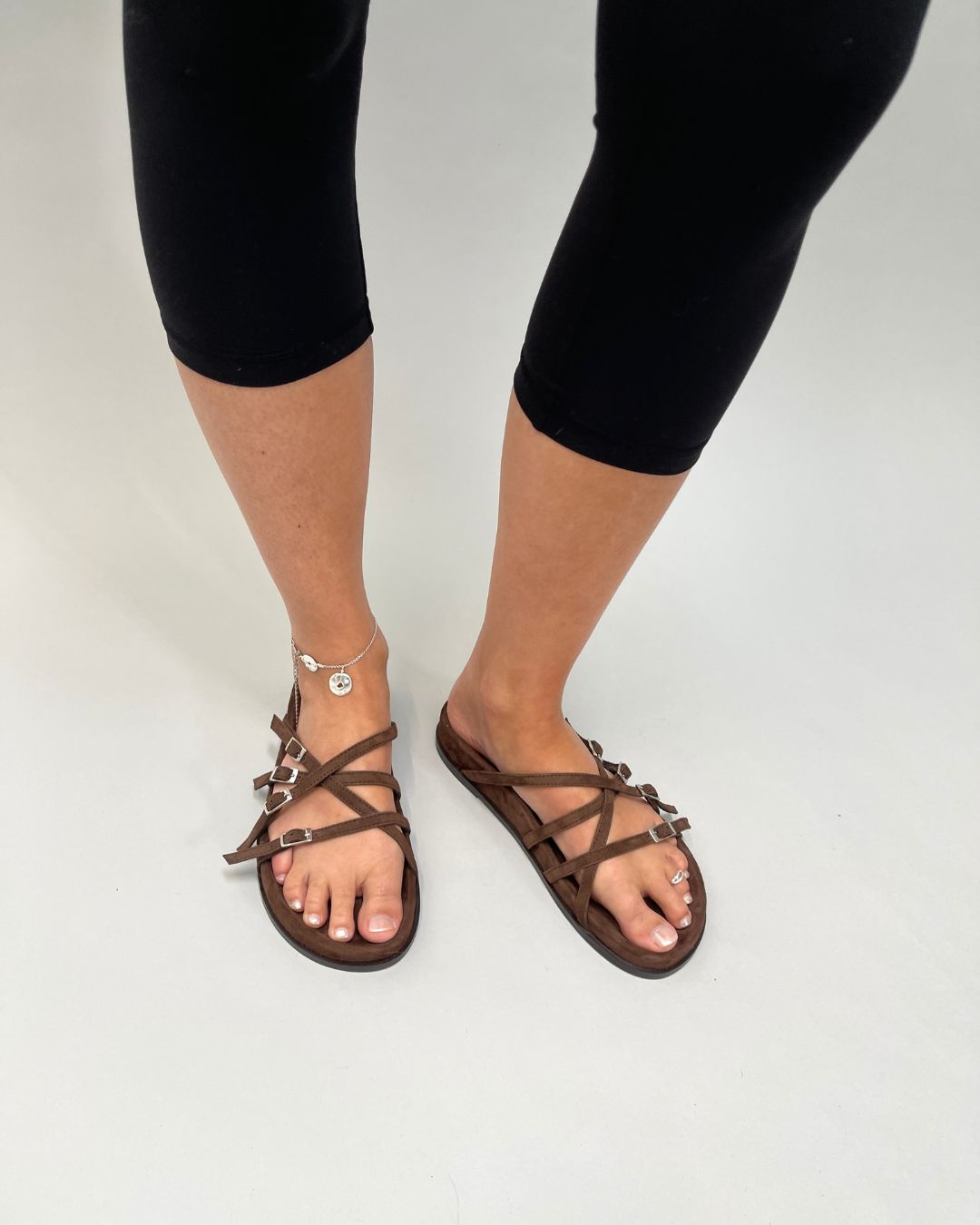 KASA SANDAL / brown suede