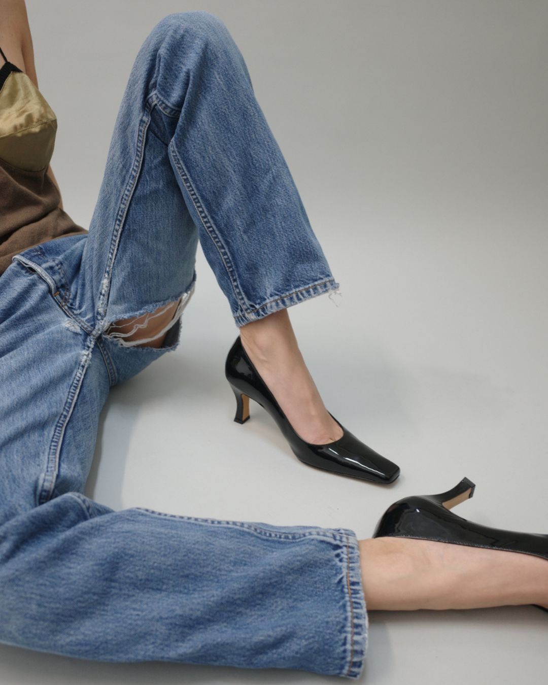 DAIA / black patent