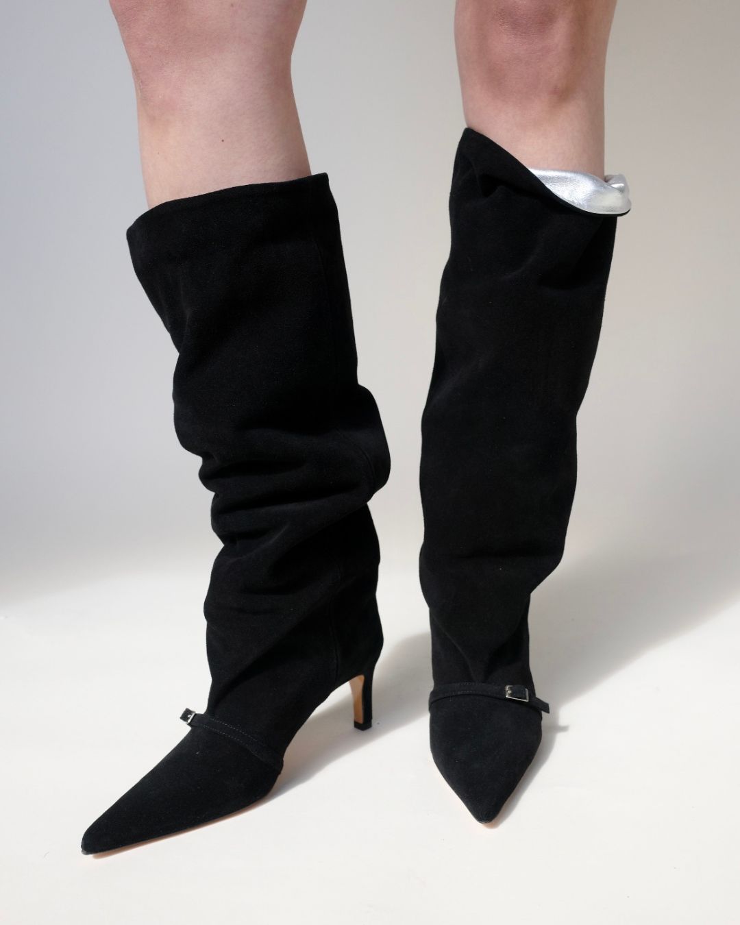 MANO BOOT / Black Suede - Silver