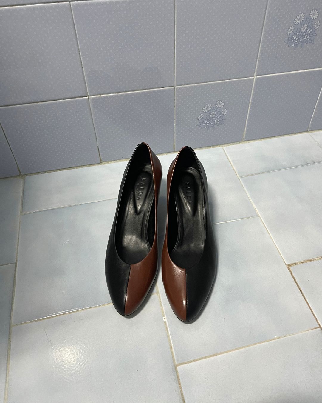 Vaka / BLACK-BROWN LEATHER - PRE ORDER