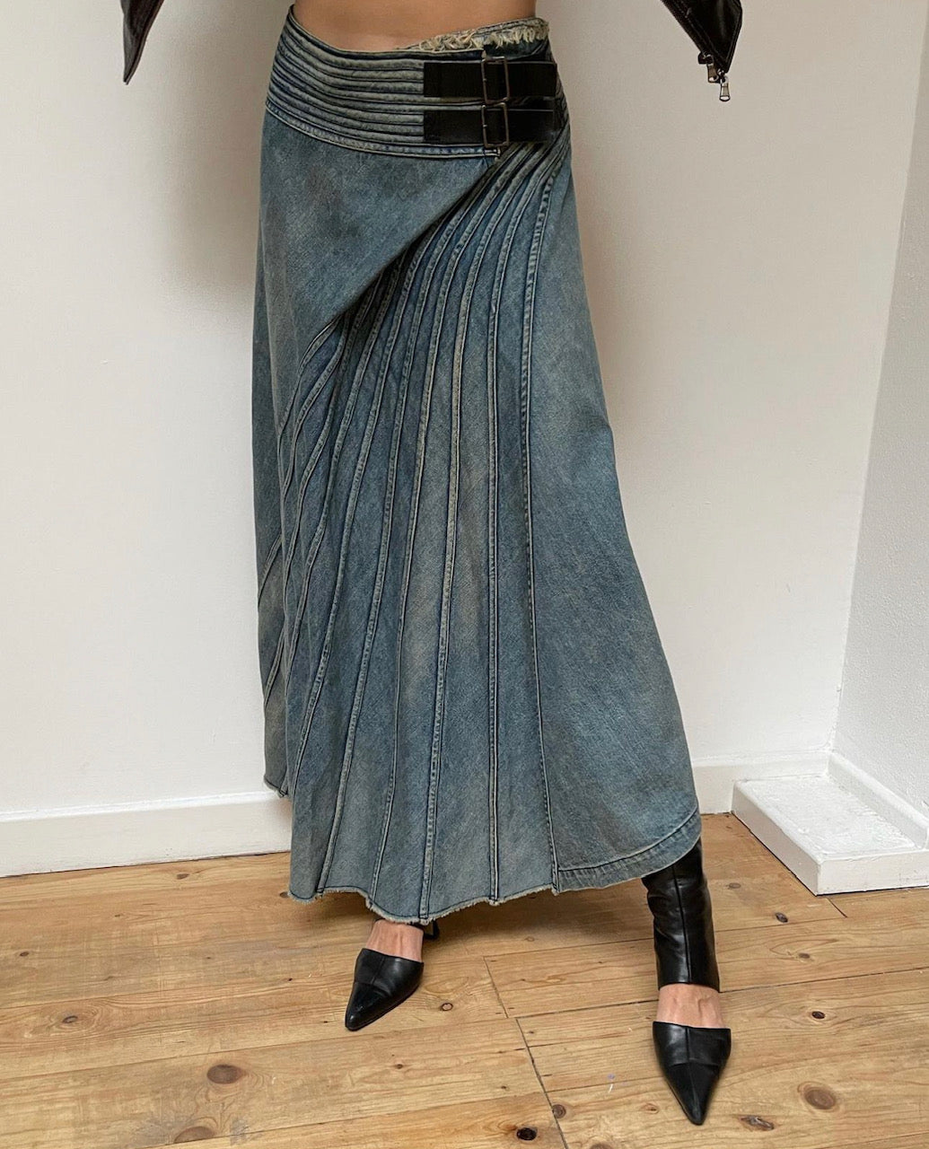 SYS KNEE BOOT / black